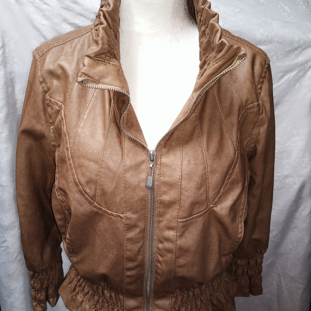Jacket - Picture 2 of 5